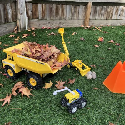 Autumn digger Play